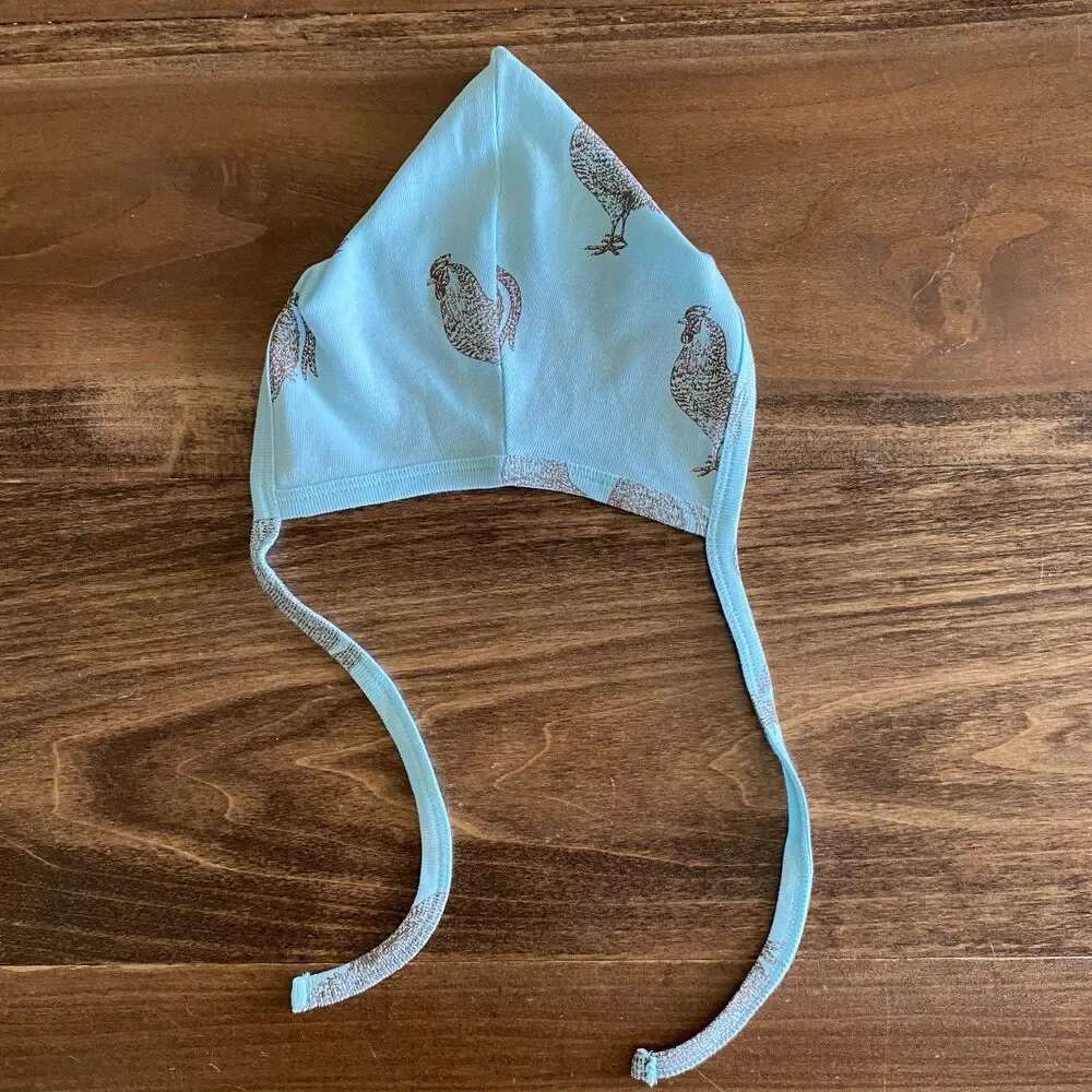 Kate Quinn Rooster Bonnet 0-3 Months